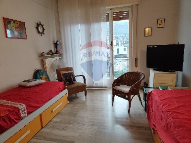Foto Appartamento in Via San Girolamo Emiliani, Rapallo di 57 m² in vendita