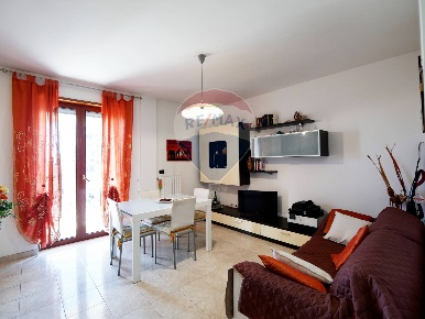 Foto Appartamento in Via Minervini, Bari Loseto di 60 m² con 2 locali