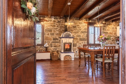 Foto Casa indipendente in via del Bianco, Frisanco Centro di 123 m²