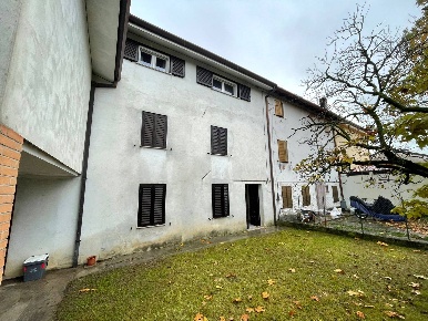 Foto Case indipendenti a Turriaco di 90 m² con 4 locali in affitto