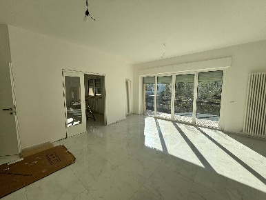Foto Appartamento in FRAZIONE VILLA ROSSI, Castelli di 217 m² con 9 locali