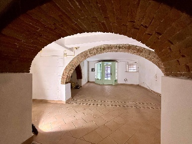 Foto Appartamento in Corso Italia, Orbetello Centro di 101 m² con 4 locali