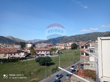 Foto Appartamento in via umberto I, Gaggi di 84 m² con 4 locali in vendita