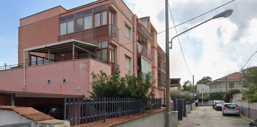 Foto Magazzino in Via Santa Maria Croce Camerina, Siracusa Ortigia di 69 m²