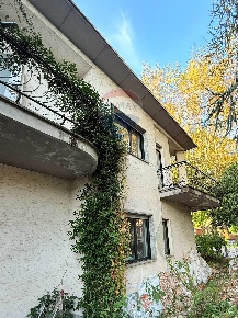 Foto Villa singola in Via XX Settembre, Lurate Caccivio Centro di 294 m²