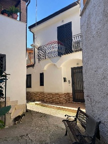 Foto Appartamento in Via Al Convento, Carinola Casanova di 105 m²