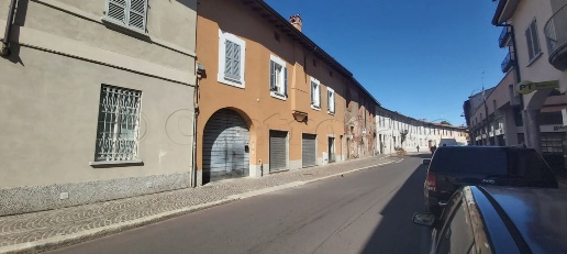 Foto Casale in via Garibaldi, Magenta Centro di 80 m² in vendita