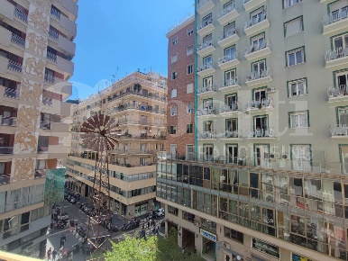 Foto Appartamento in Stendhal, Napoli Porto - Municipio di 92 m² in vendita