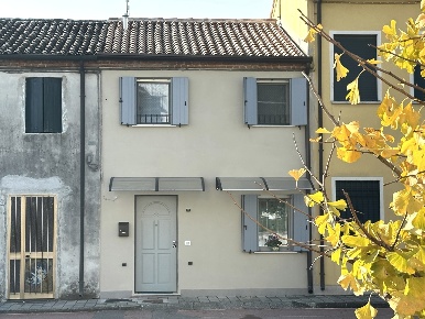 Foto Villa a schiera in Via San Zeno SNC, Montagnana Centro di 80 m²