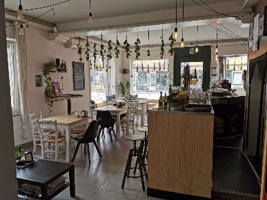 Foto Bar a Marostica Centro di 100 m² con 3 locali in affitto