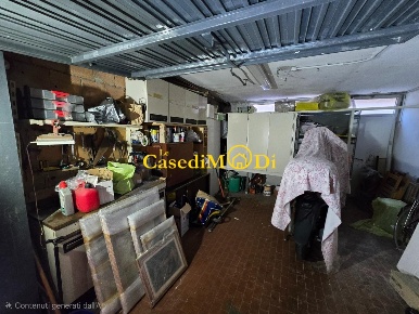 Foto Box a Collesalvetti Stagno di 20 m² con 1 locali in vendita