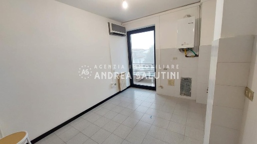 Foto Appartamento a San Miniato Centro Storico di 122 m² con 5 locali