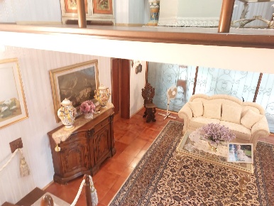Foto Villa unifamiliare a Vinci Spicchio-sovigliana di 420 m² con 8 locali