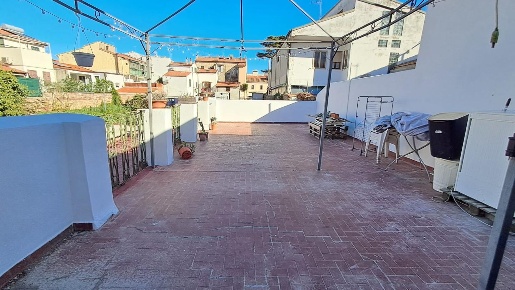 Foto Appartamento a Cecina Cecina Centro di 55 m² con 3 locali in vendita