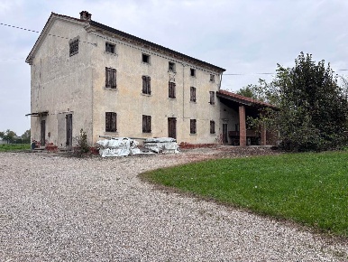 Foto Rustico in VIA PRESINA 4, Piazzola sul Brenta Centro di 312 m²