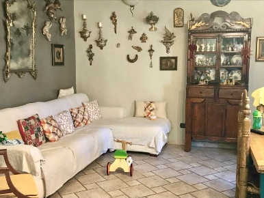 Foto Appartamento a Cecina Cecina Centro di 65 m² con 3 locali in vendita