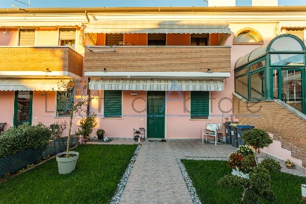 Foto Appartamento a Saonara Portello - Ospedali di 73 m² con 3 locali