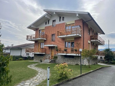 Foto Appartamento in via selvaggio 29, Giaveno Centro di 75 m² con 3 locali