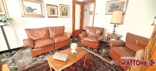 Foto Appartamento a Campomorone di 90 m² con 6 locali in affitto