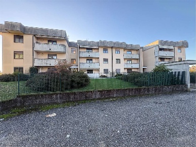 Foto Appartamento in Via Dante Aligheri  30, Somma Lombardo Centro