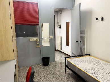 Foto Appartamento in viale Ortles 3, Milano Ripamonti di 12 m² con 1 locali