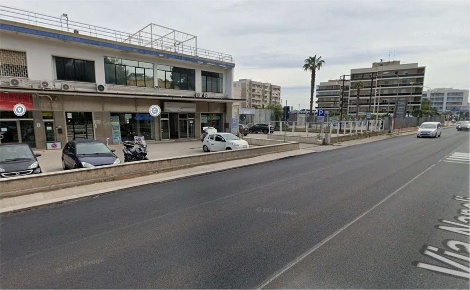 Foto Capannone industriale in VIA NAPOLI  357/A-B, Bari di 300 m²