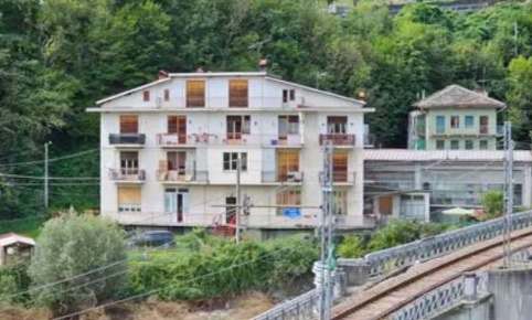 Foto Appartamento in Via Sabbione, Mezzenile Centro di 58 m² con 2 locali