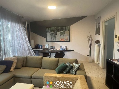 Foto Villa unifamiliare a Romentino di 250 m² con 8 locali in vendita