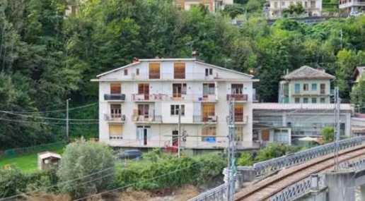 Foto Appartamento in Via Sabbione, Mezzenile Centro di 46 m² con 2 locali