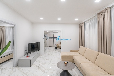 Foto Appartamento in Corso Orazio Raimondo, Sanremo Porto Vecchio di 92 m²