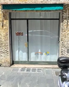 Foto Ufficio in Borgo Regale 6, Parma Centro Storico di 20 m² con 1 locali