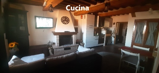 Foto Appartamento a Roccastrada di 108 m² con 5 locali in vendita