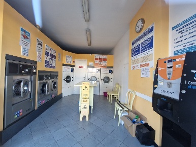 Foto Locale commerciale in Viale G. Puccini 1809, Lucca Sant'Angelo