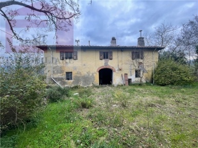 Foto Rustico in VIA DI VOLOGNANO 12, Rignano sull'Arno di 500 m² in vendita