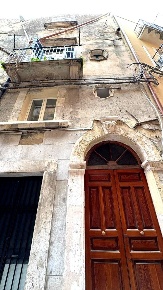 Foto Appartamento in VIA ADORNO 3, Siracusa Ortigia di 139 m² con 7 locali