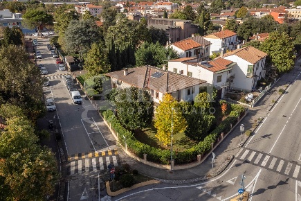 Foto Casa indipendente in Via Marconi 17, Annone Veneto Centro di 280 m²