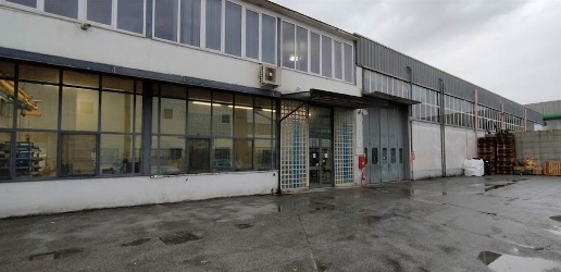 Foto Capannone industriale in area PIP, Marigliano di 1420 m² in vendita