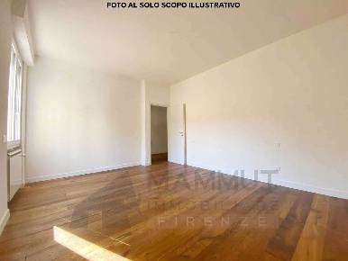 Foto Appartamento a Campi Bisenzio Centro di 80 m² con 4 locali in vendita