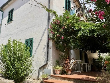 Foto Appartamento a Marciana Pomonte di 140 m² con 4 locali in vendita