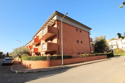 Foto Appartamento in VIA CONTI 2, Siena Petriccio - Acquacalda di 84 m²