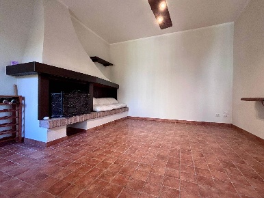 Foto Case semi ndipendenti a Desenzano del Garda Entroterra di 180 m²