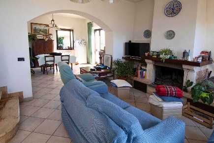 Foto Villa unifamiliare a Radicofani di 150 m² con 12 locali in vendita