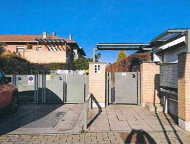 Foto Appartamento in Via Bassa, Stezzano di 54 m² con 3 locali all'asta