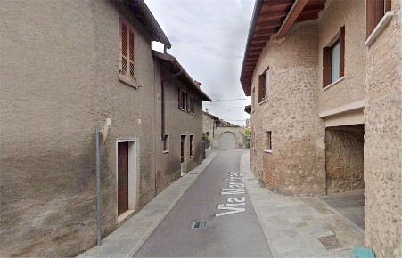 Foto Appartamento in Via Marchesi 32, Rovato Centro di 76 m² con 2 locali