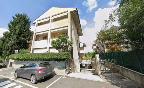 Foto Appartamento in Via Armando Diaz 34, Bernareggio Centro di 74 m²