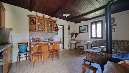Foto Casa indipendente in Sambughetto, Valstrona di 200 m² con 3 locali