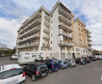 Foto Appartamento in Via Tolmezzo 67, Roma Villa Gordiani di 51 m² all'asta