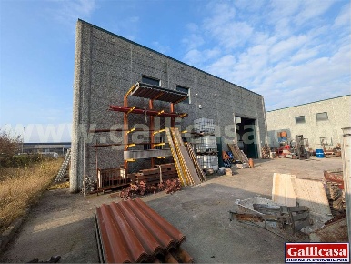 Foto Capannone industriale in Via Conti Martinengo 15, Orzivecchi Centro