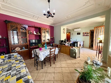 Foto Appartamento in Via Santa Clara, Chieri Centro Storico di 83 m²