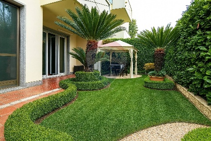 Foto Appartamento in via don mauro bonzi, Desio di 100 m² con 3 locali